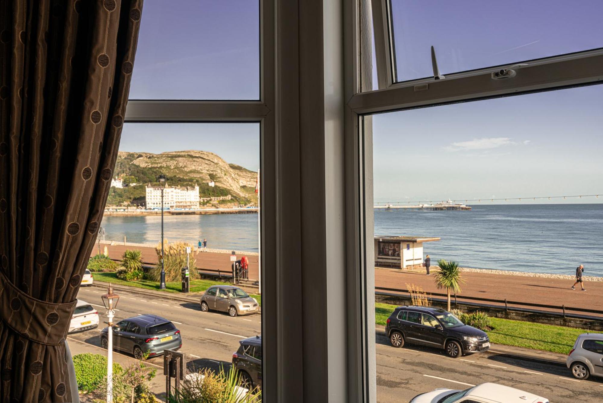 Can-Y-Bae Hotel Llandudno Buitenkant foto
