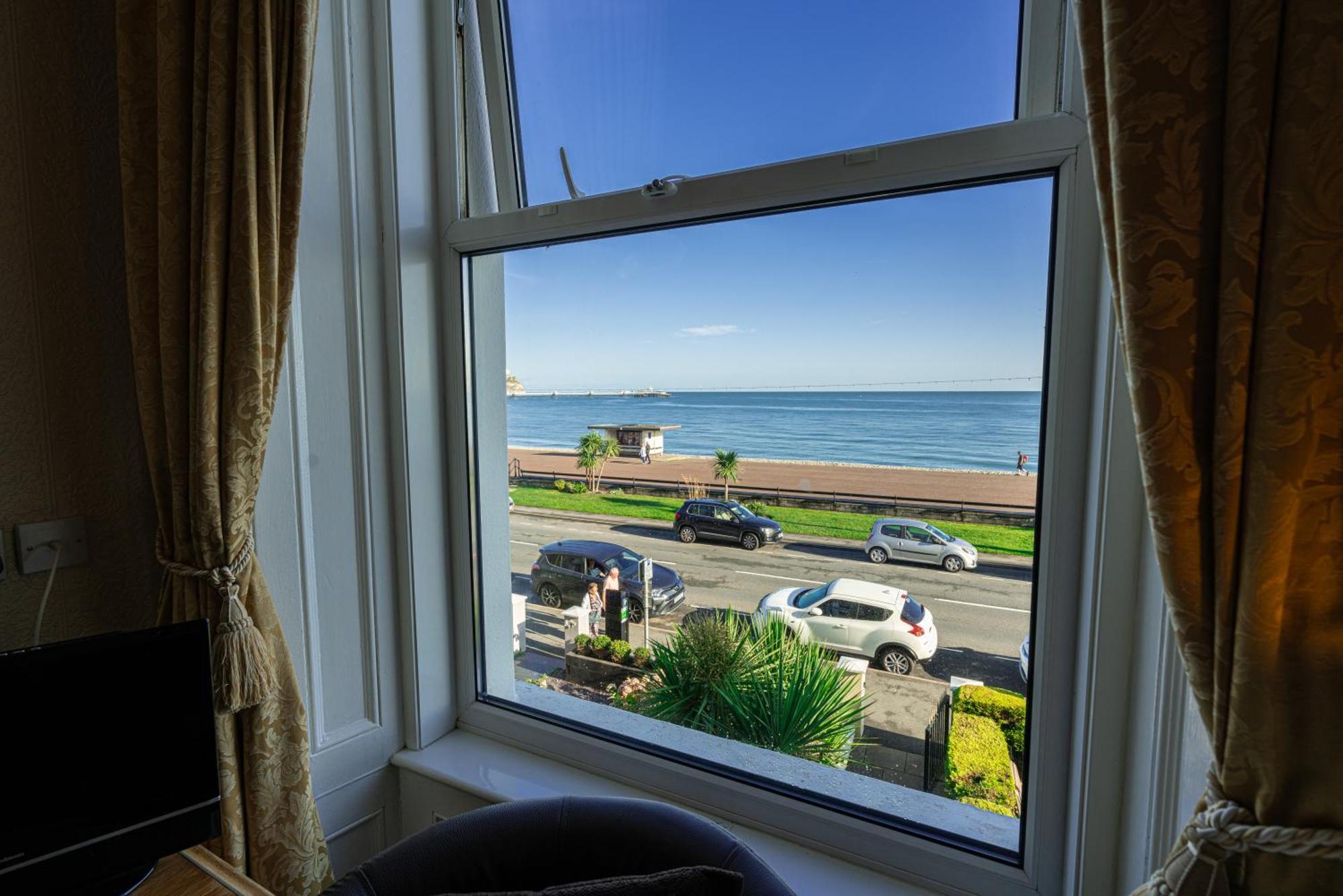 Can-Y-Bae Hotel Llandudno Buitenkant foto